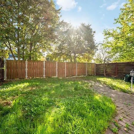 Bir02 Mit Garten In Ruesselsheim! Apartman Rüsselsheim